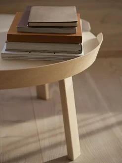 Muuto Around Coffee Table, large fra Hot