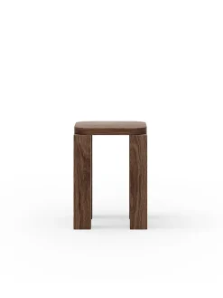 New Works Atlas Stool, Smoked Oak fra Hot
