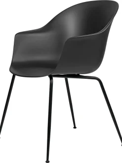GUBI Bat Spisestol, conic base fra Outlet