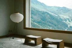 New Mags Bea Mombaers - Items & Interiors fra Online