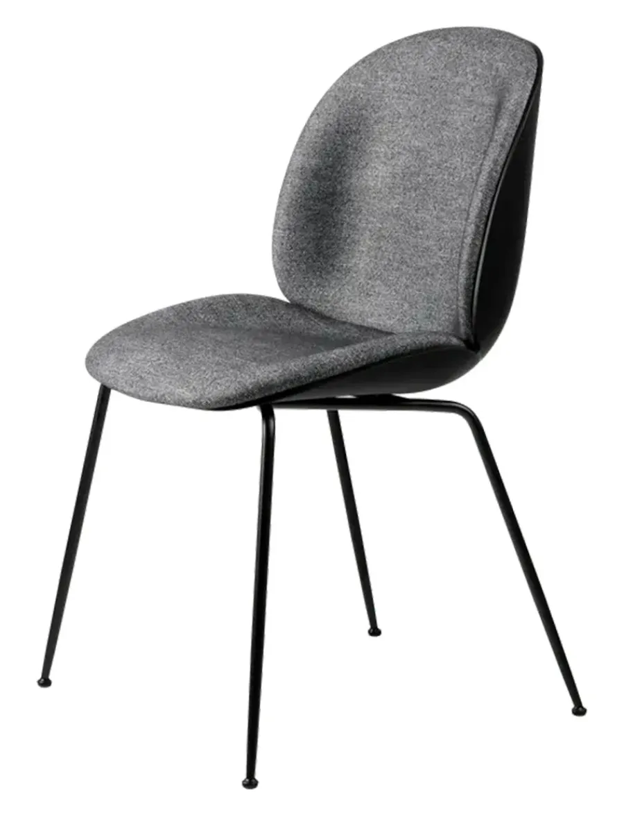 GUBI Beetle Chair, forsidepolstret, sort skal fra