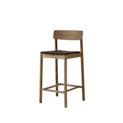 &Tradition Betty TK14 counterstol med polster fra New
