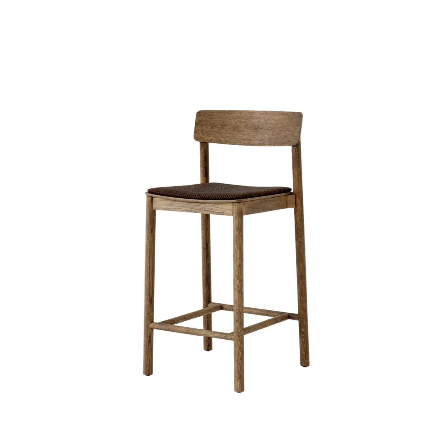 &Tradition Betty TK14 counterstol med polster fra New