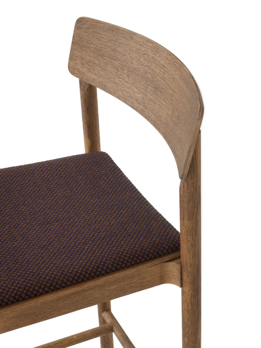 &Tradition Betty TK14 counterstol med polster fra New