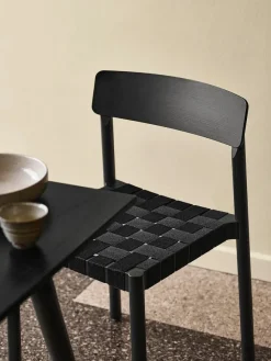&Tradition Betty TK1 spisebordsstol fra New