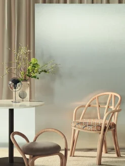 GUBI Bistra Dining Armchair fra Outlet
