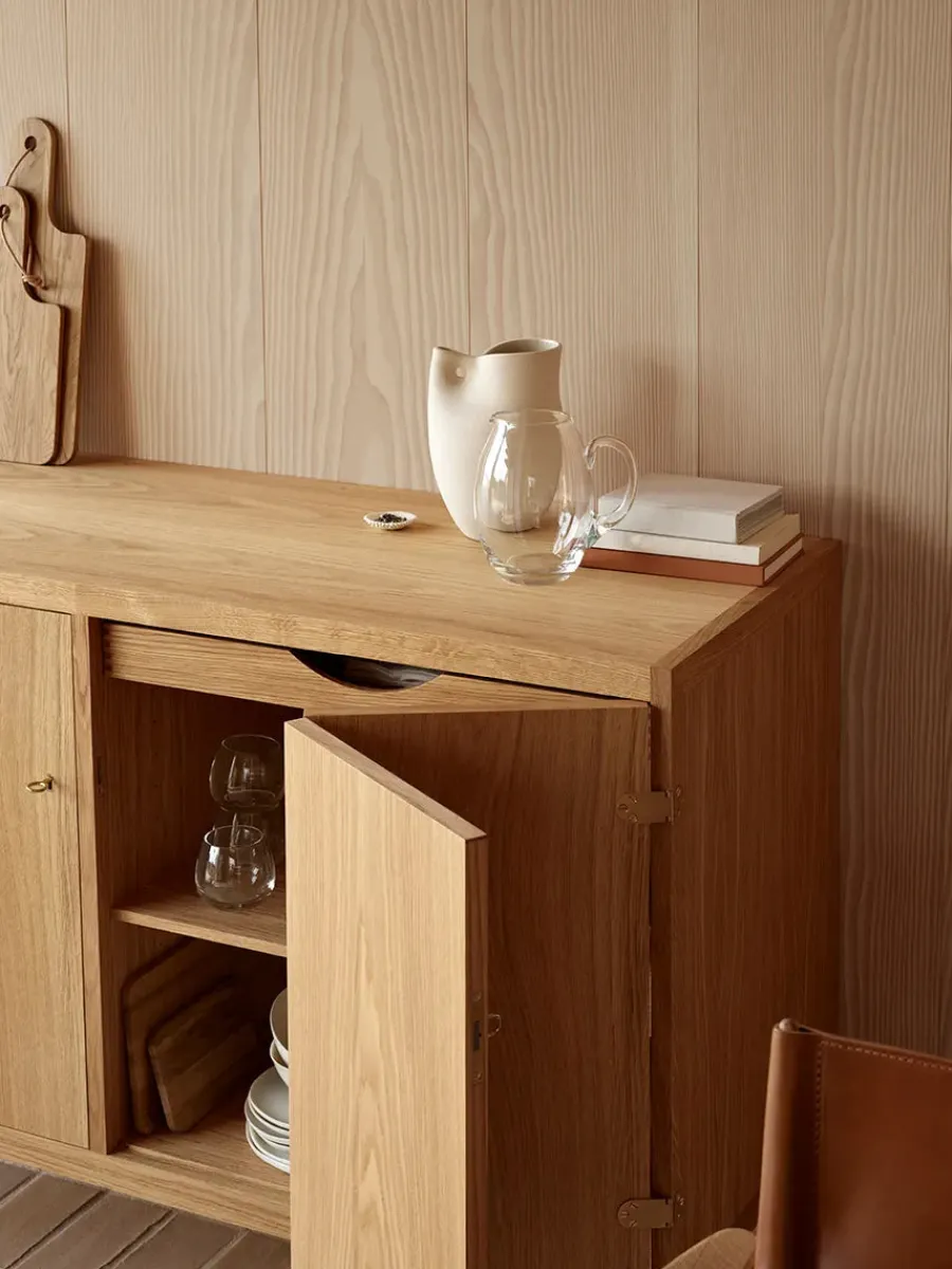 Carl Hansen & Søn BM0057 Skænk af Børge Mogensen