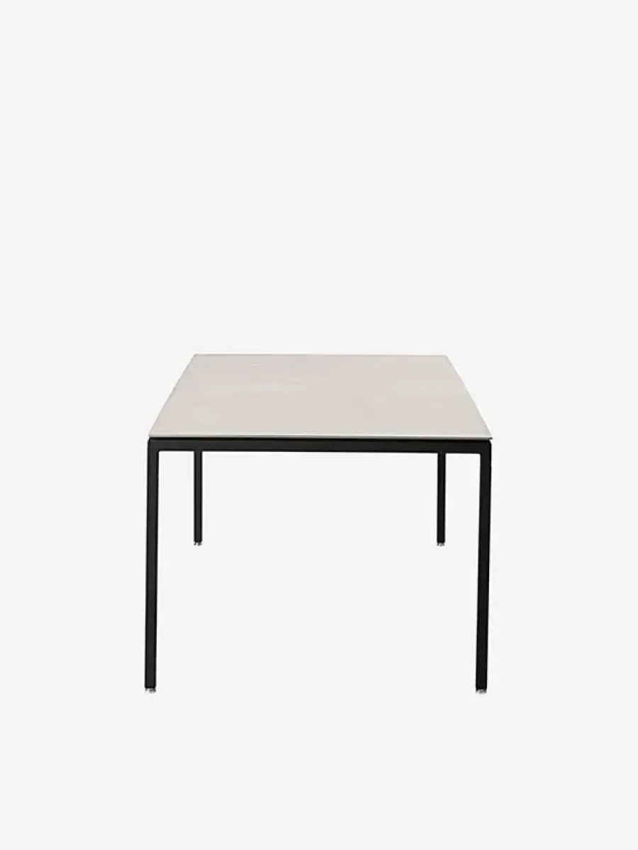 Vipp Bord, medium fra Outlet