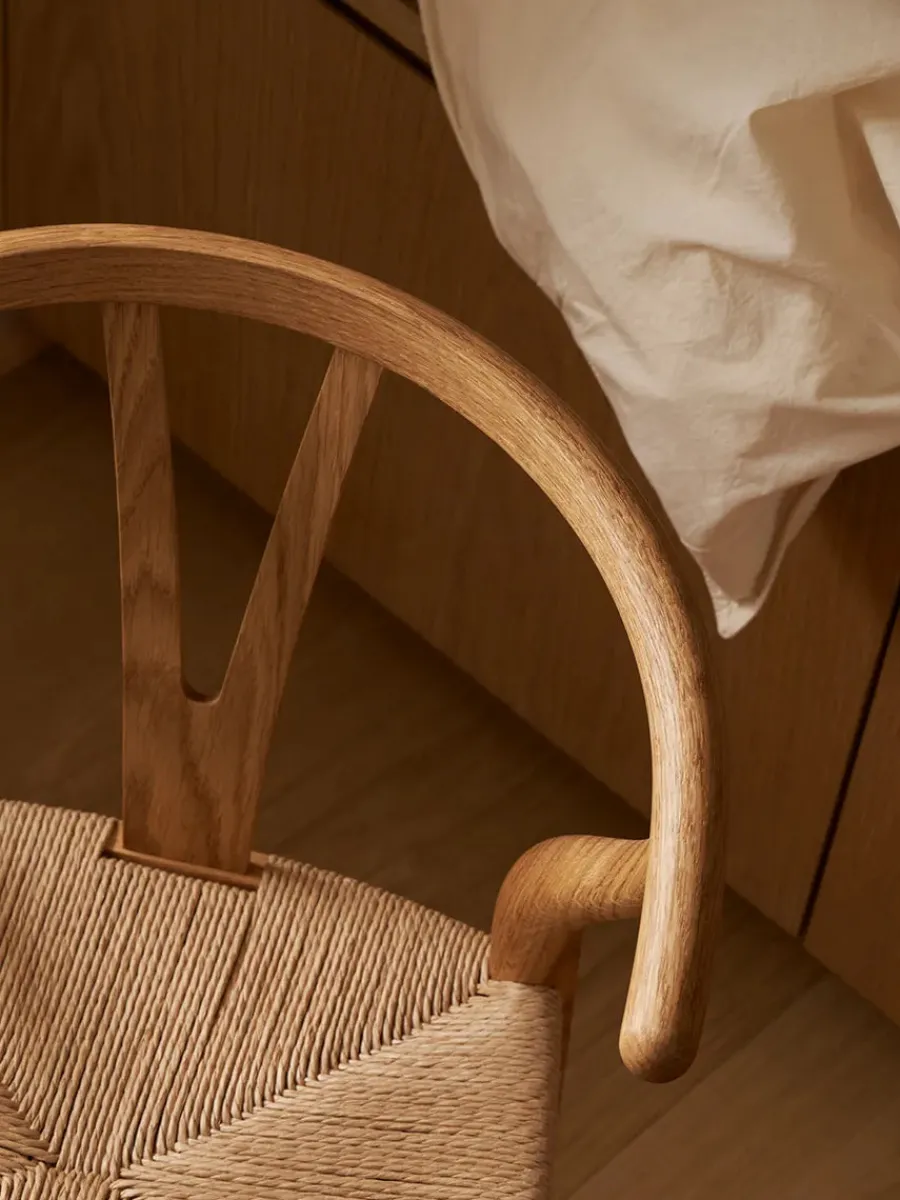 Carl Hansen & Søn CH24 Children's Chair af Hans J. Wegner Outlet