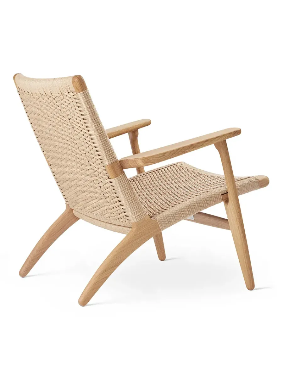 Carl Hansen & Søn CH25 Loungestol, valnød olie af Hans J. Wegner Hot