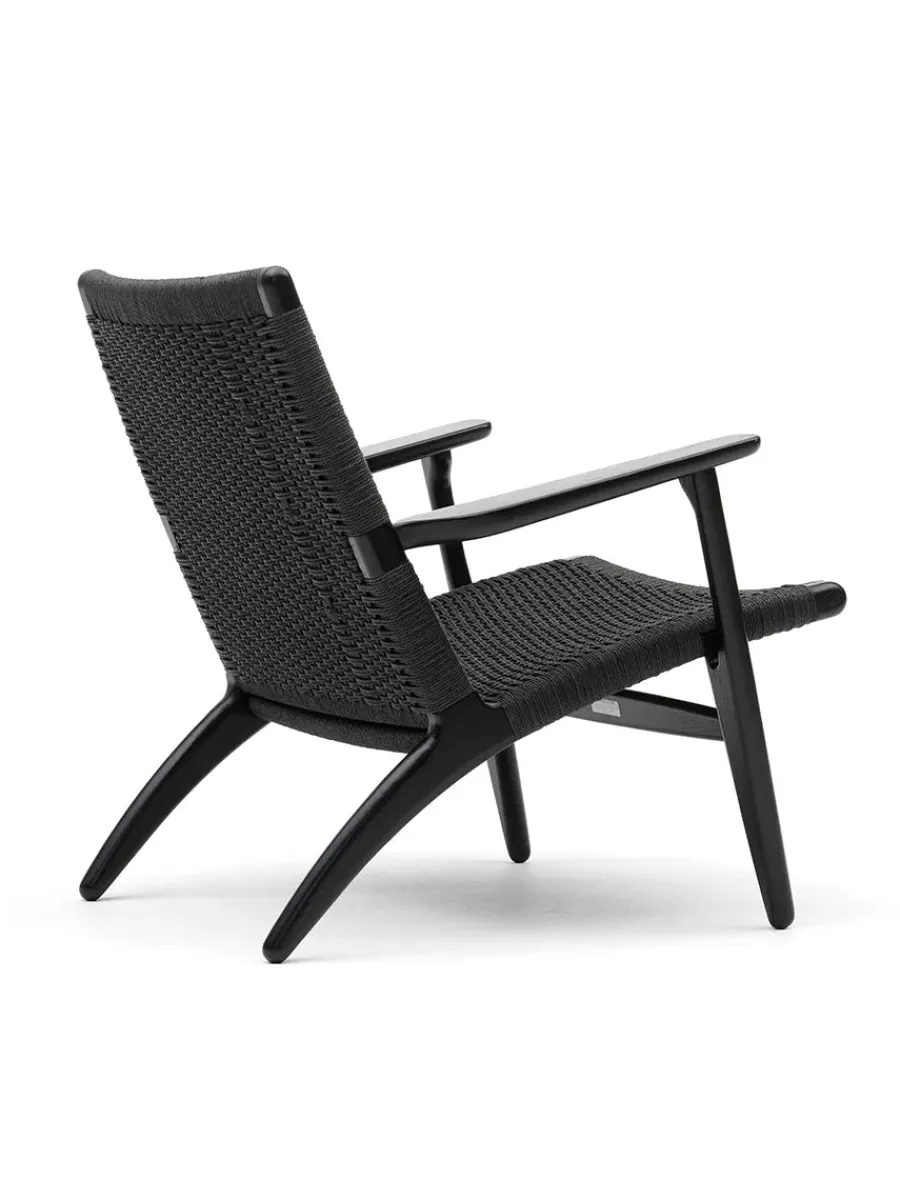 Carl Hansen & Søn CH25 Loungestol, valnød olie af Hans J. Wegner Hot