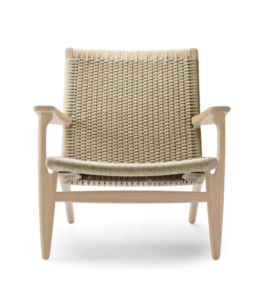 Carl Hansen & Søn CH25 Loungestol, valnød olie af Hans J. Wegner Hot