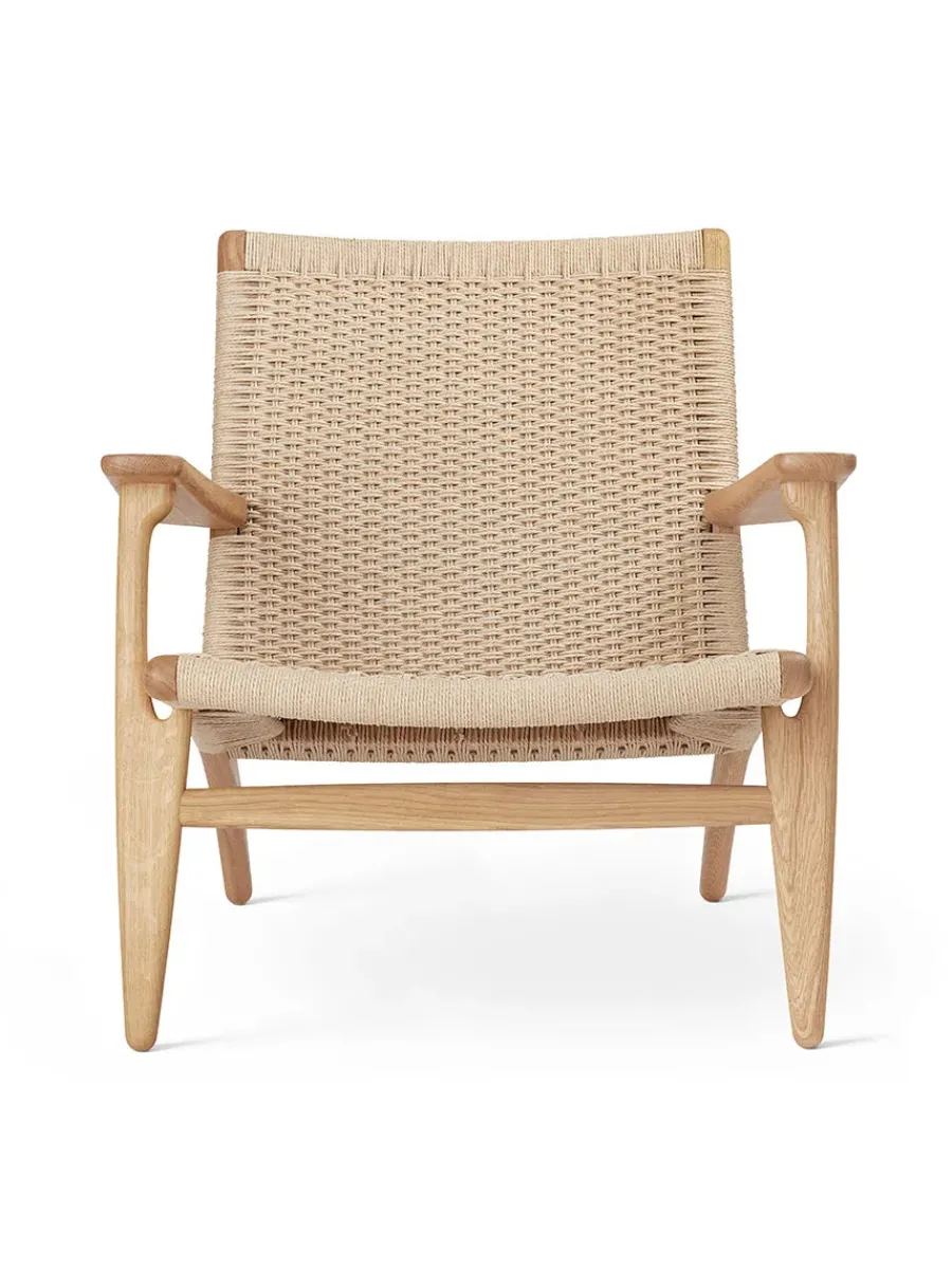 Carl Hansen & Søn CH25 Loungestol, valnød olie af Hans J. Wegner Hot