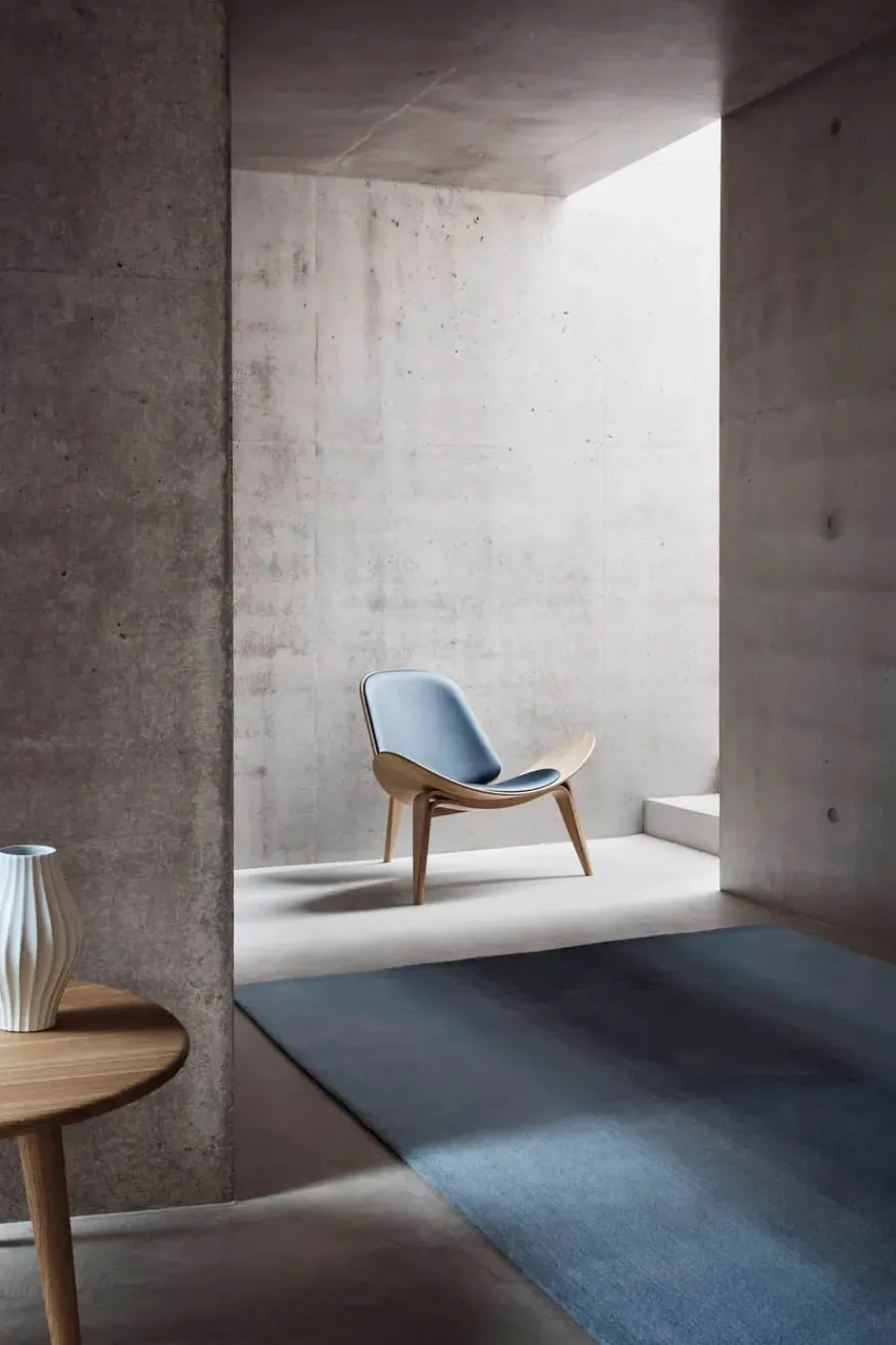 Carl Hansen & Søn CH07 Skalstolen af Hans J. Wegner Online
