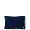 Ferm Living Clean Cushion, deep blue 60x40 fra Outlet
