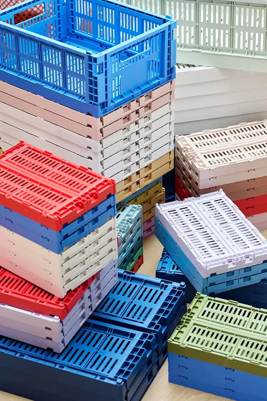 HAY Colour crate S, golden yellow fra Online