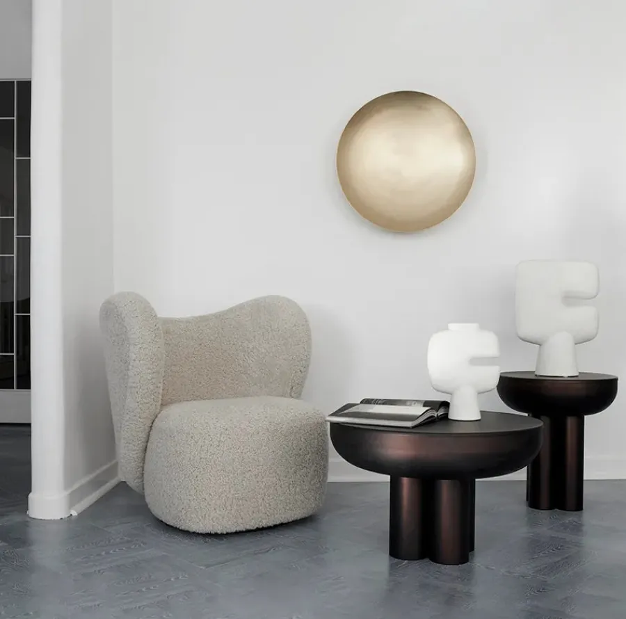 101 Copenhagen Crown Table, tall fra Hot