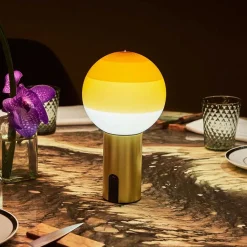 Marset Dipping Light Portable bordlampe fra Hot