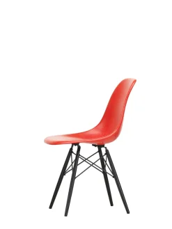 Vitra Eames Fiberglass Chair DSW, sortlakeret ahorn fra Discount
