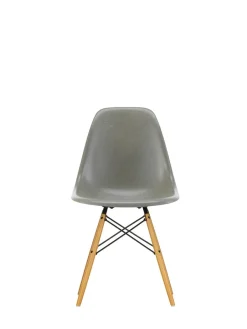 Vitra Eames Fiberglass Chair DSW, lys ahorn fra Hot