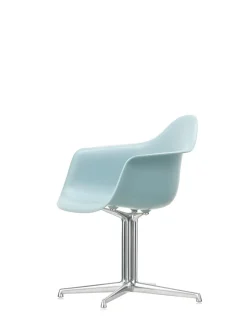 Vitra Eames Plastic Armchair DAL fra Hot