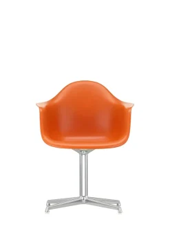 Vitra Eames Plastic Armchair DAL fra Hot