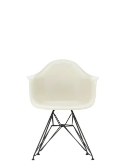 Vitra Eames Plastic Armchair DAR, sort pulverlakering fra