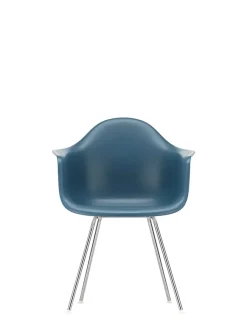 Vitra Eames Plastic Armchair DAX, forkromet fra Best