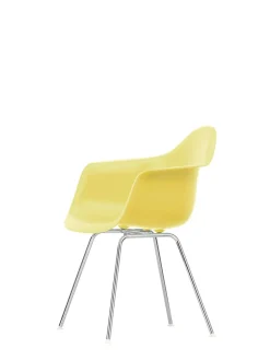 Vitra Eames Plastic Armchair DAX, forkromet fra Best