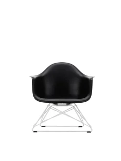 Vitra Eames Plastic Armchair LAR, hvidlakeret fra Outlet