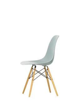 Vitra Eames Plastic Side Chair DSW, ahorntræ fra Sale
