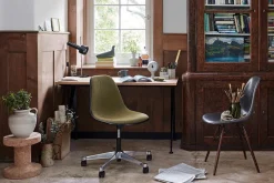 Vitra Eames Plastic Side Chair PSCC fra