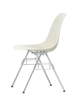 Vitra Eames Plastic Side Chair DSS, stabelbar fra Discount