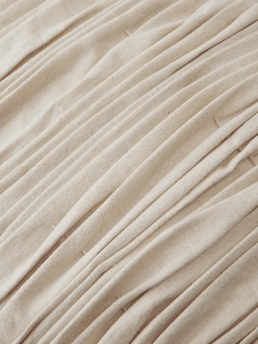 Ferm Living Falda Smocked Bolster Pude fra