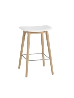 Muuto Fiber Bar Stool Wood fra Hot