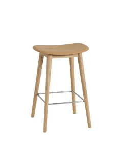 Muuto Fiber Bar Stool Wood fra Hot