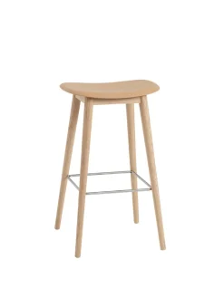 Muuto Fiber Bar Stool Wood fra Hot