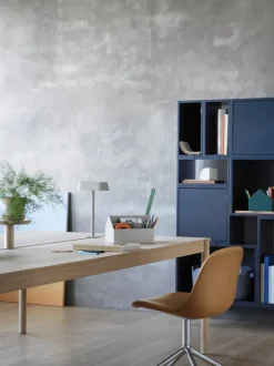 Muuto Fiber Side Chair, læder, Swivel Base fra