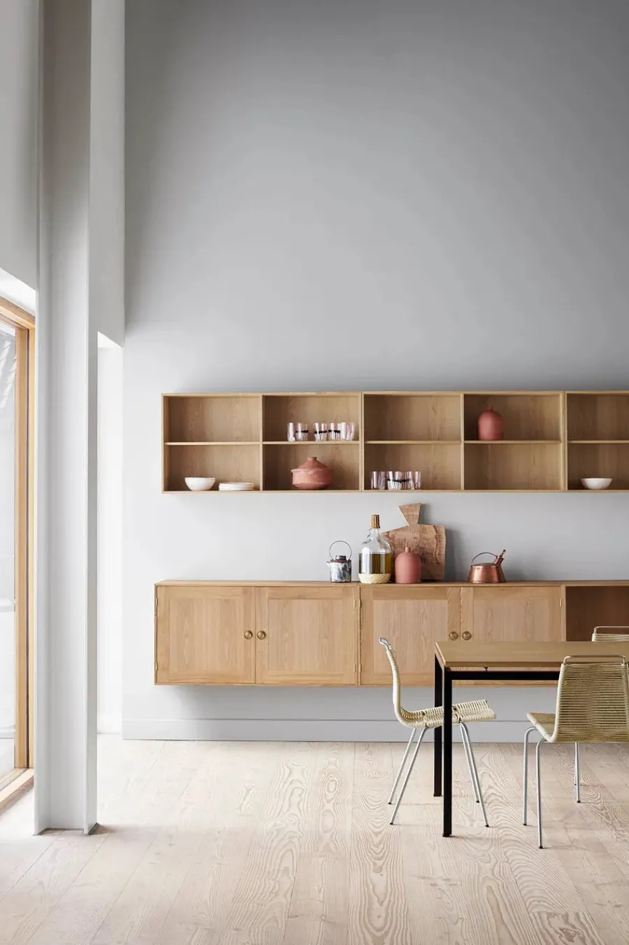 Carl Hansen & Søn FK63 Reol, oprejst fra
