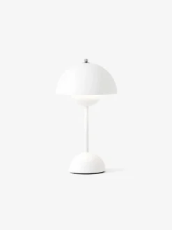 &Tradition Flowerpot Portable VP9 Bordlampe af Verner Panton