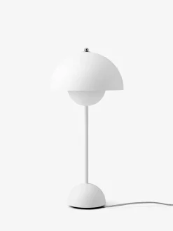 &Tradition Flowerpot VP3 bordlampe af Verner Panton Discount