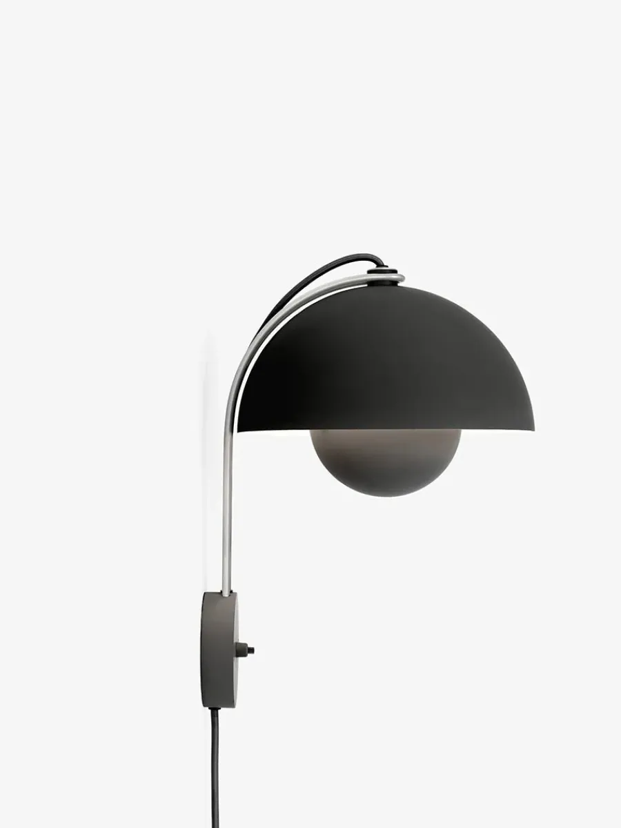 &Tradition Flowerpot VP8 Væglampe af Verner Panton Hot