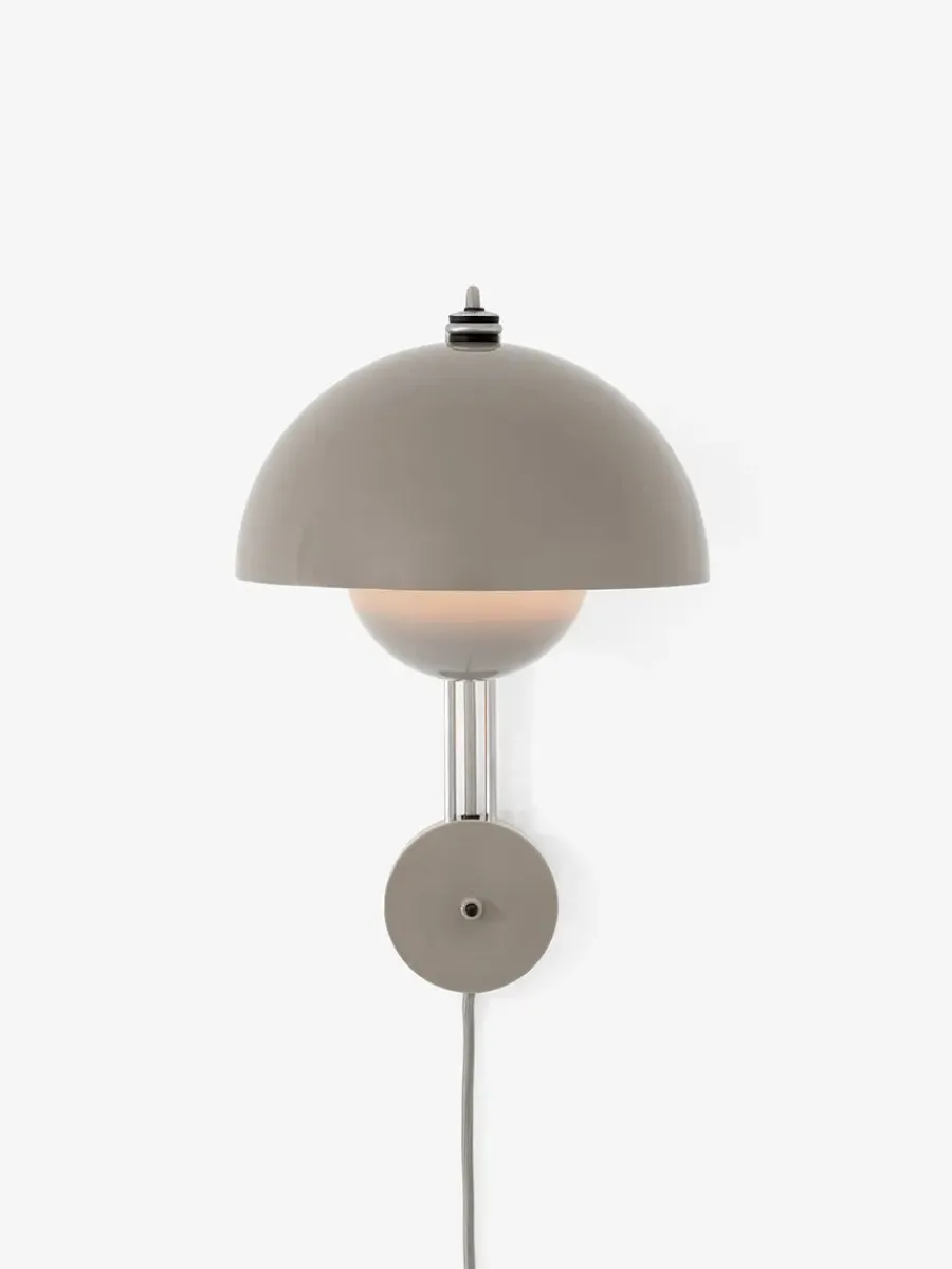 &Tradition Flowerpot VP8 Væglampe af Verner Panton Hot