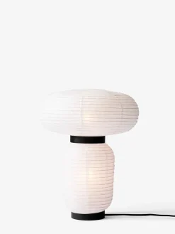 &Tradition Formakami bordlampe fra Best