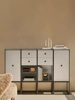 Audo Copenhagen Frame 70 inkl. 2 hylder fra Hot