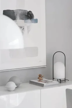 Woud Ghost Table Lamp fra Best