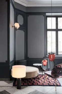 GUBI Gravity Bordlampe, large fra Online