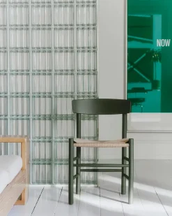 Fredericia Furniture J39 Folkestolen, Khaki grøn af Børge Mogensen Outlet