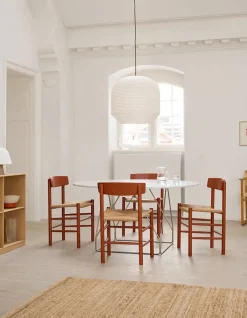 Fredericia Furniture J39 Folkestolen, Khaki grøn af Børge Mogensen Outlet