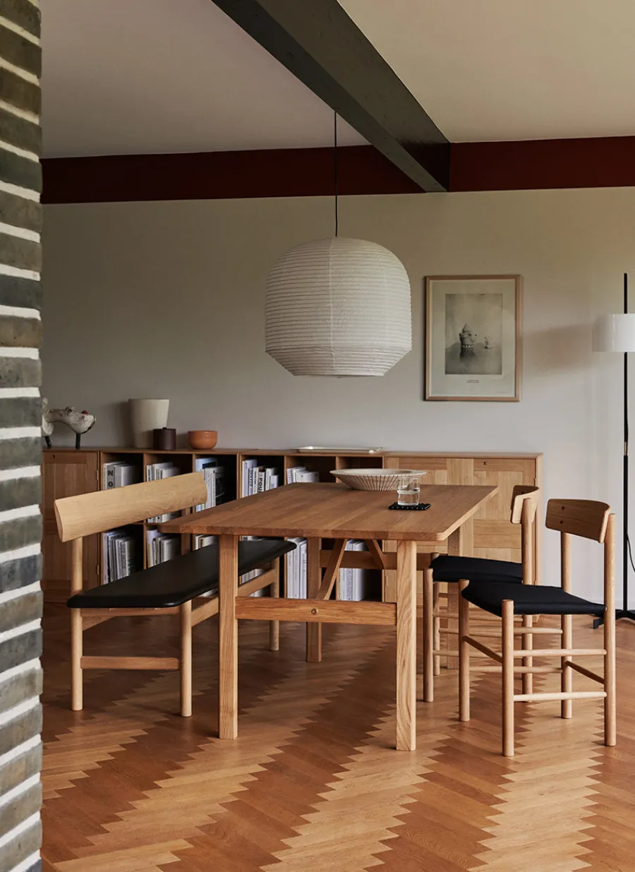 Fredericia Furniture J39 Folkestolen Sædepolstret, Sort Canvas af Børge Mogensen Sale